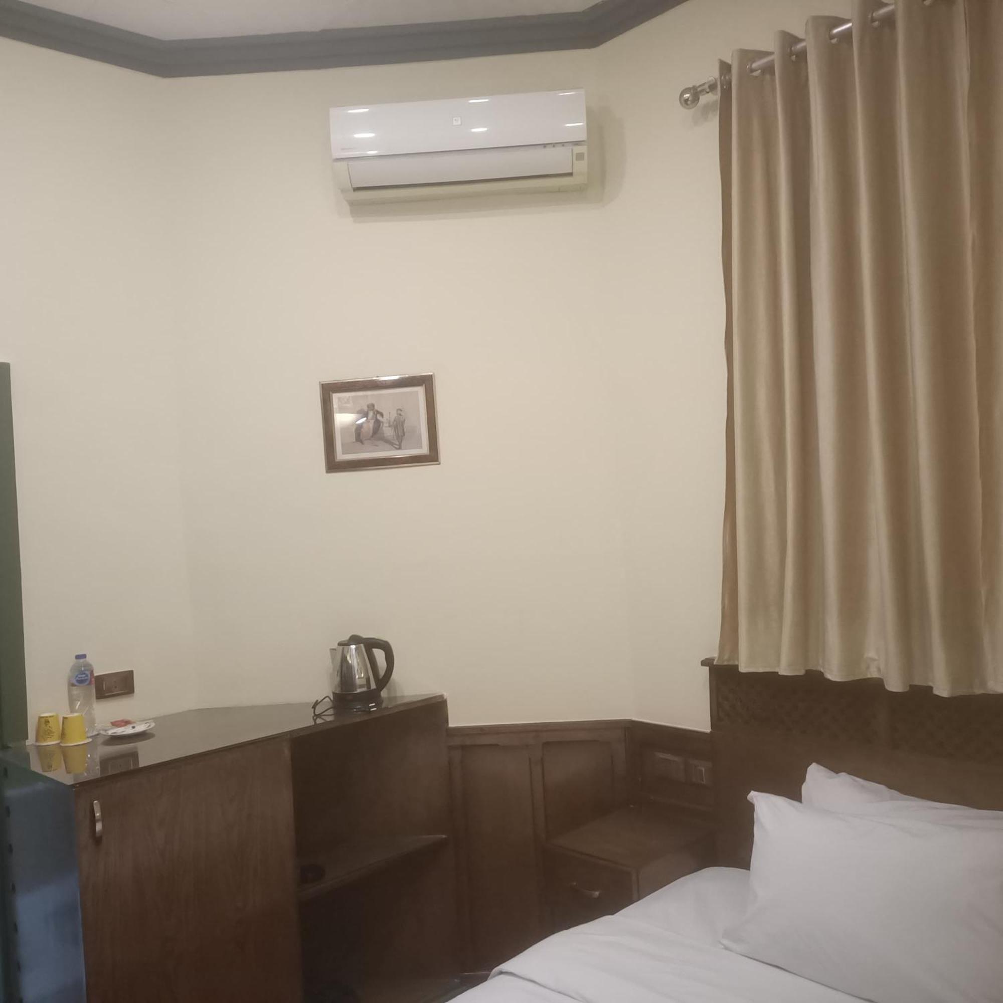 Carlton Downtown Cairo Hotel Exterior foto